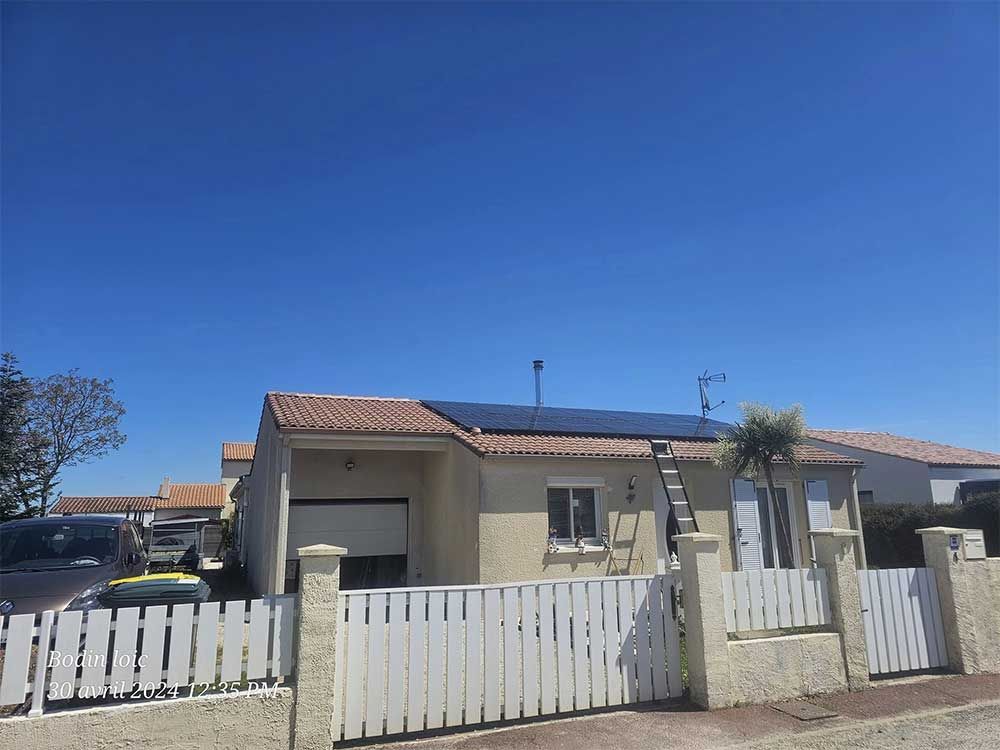 Ets Bodin électricité générale pose photovoltaïque Batterie de stockage automatisme alarme domotique climatisation dépa…