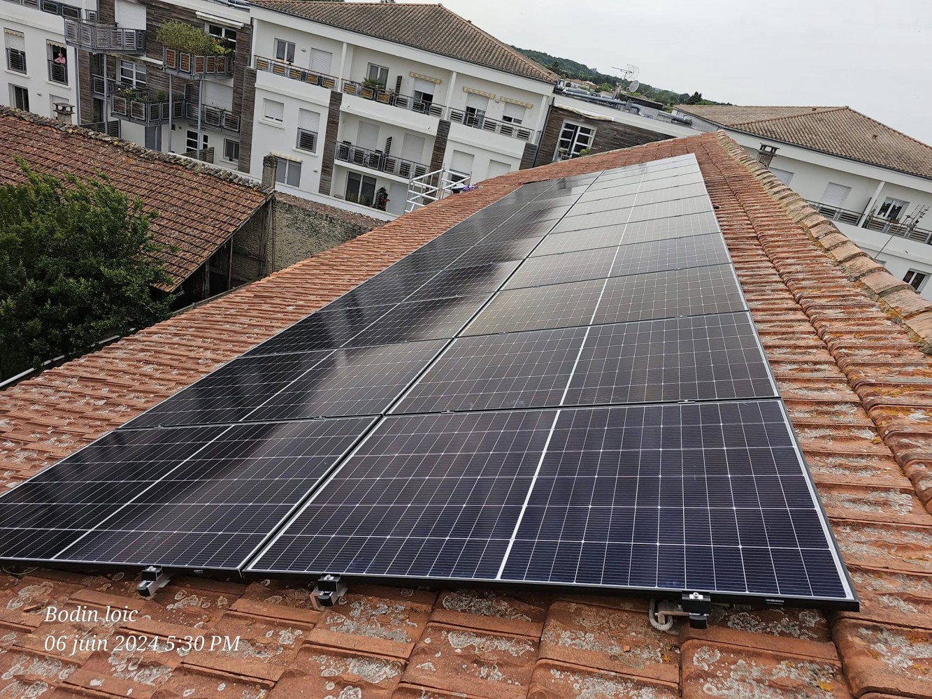 pose de panneaux solaires photovoltaïques